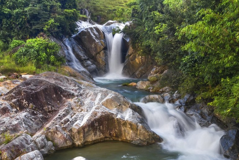 Kinh nghiệm du lịch Thác Thăng Thiên Hòa Bình tất tần tật