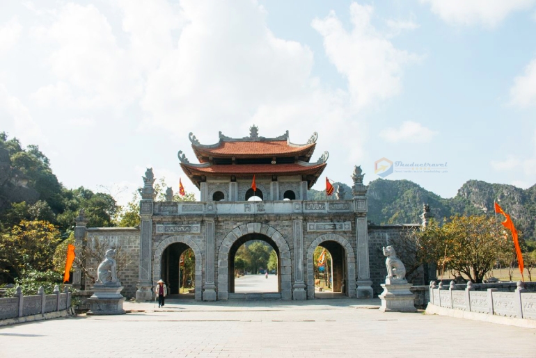Cố Đô Hoa Lư – Quần Thể Di Tích Kiến Trúc Cổ Xưa