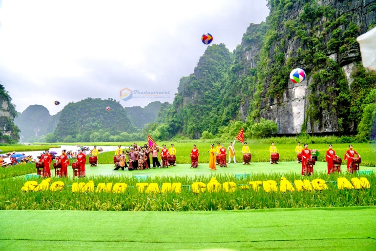 Tam Cốc Bích Động – Ngẩn Ngơ Trước Cảnh Sắc Thiên Nhiên Hữu Tình