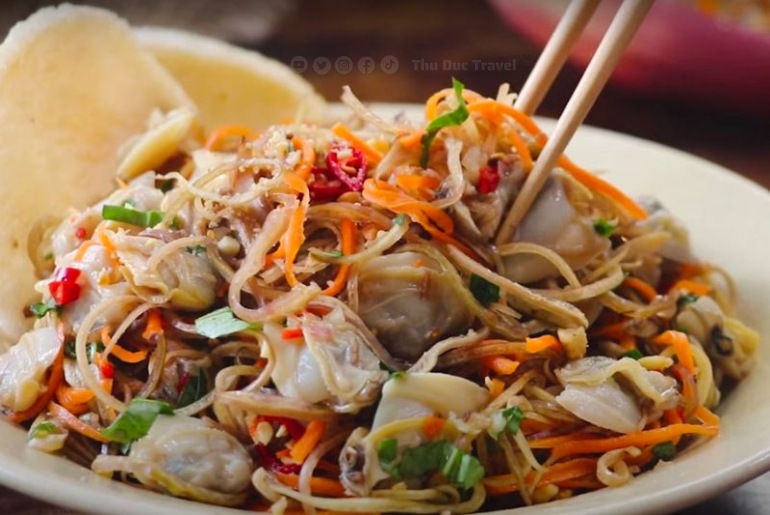 Gỏi Sò Lông – Món Ngon Hấp Dẫn Xứ Biển