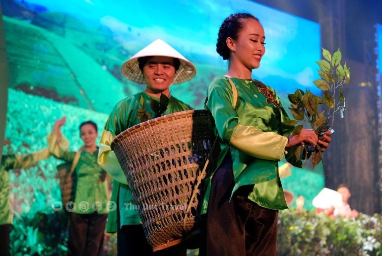 Lễ Hội Trà – Hương Vị Đậm Đà Của Vùng Đất B’Lao